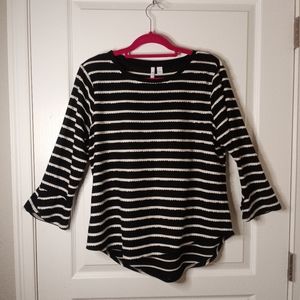 Elle Bell-Sleeve High-Low Hem Top with Knit White Stripes | Sz. L